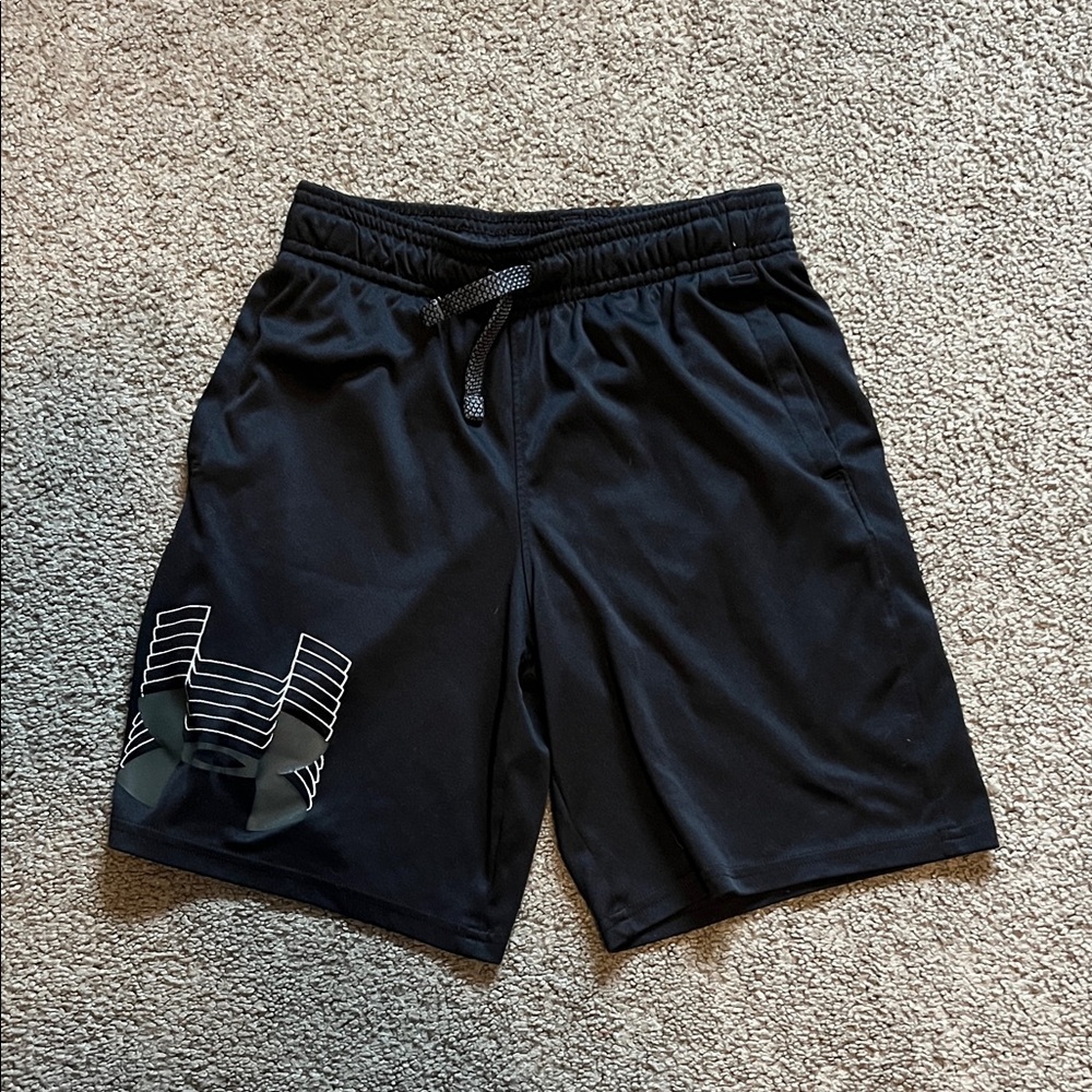 Under Armour youth small shorts